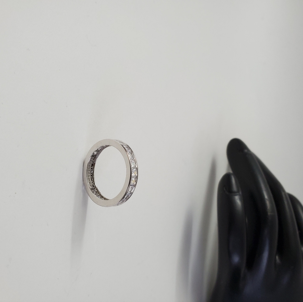 See Video / Eternal Radiance Sterling Silver 925 Eternity Band - Picture 5 of 6